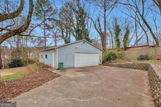 4342 Wrexham Court, Snellville, GA 30039