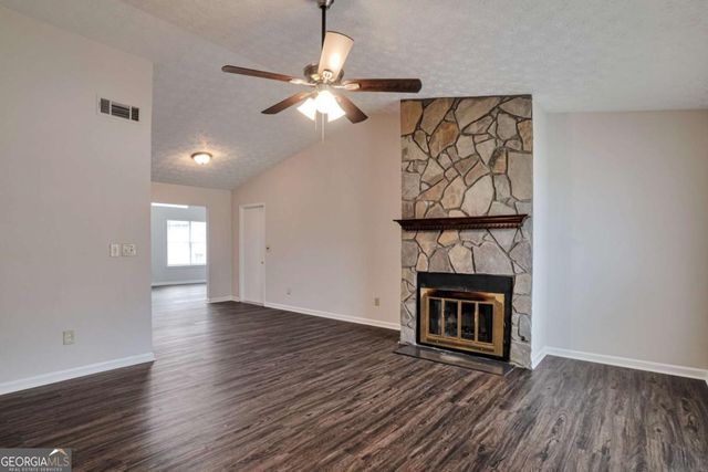 4342 Wrexham Court, Snellville, GA 30039