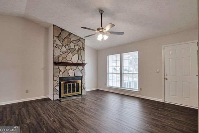 4342 Wrexham Court, Snellville, GA 30039