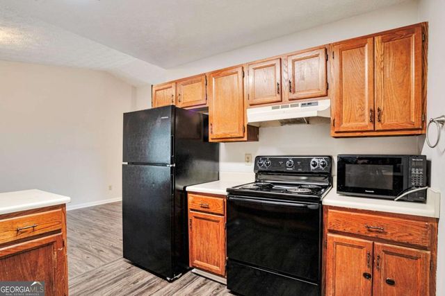 4342 Wrexham Court, Snellville, GA 30039