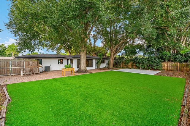 2410 VALENCIA DRIVE, Sarasota, FL 34239