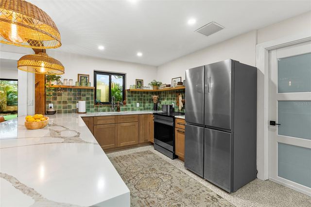 2410 VALENCIA DRIVE, Sarasota, FL 34239
