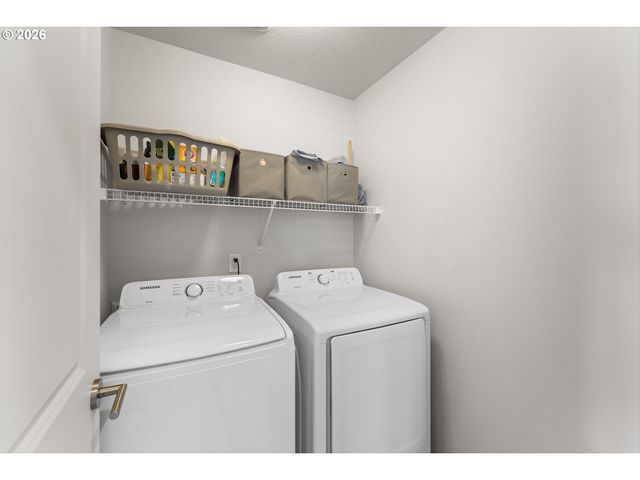 2212 S CHUKAR Dr, Ridgefield, WA 98642