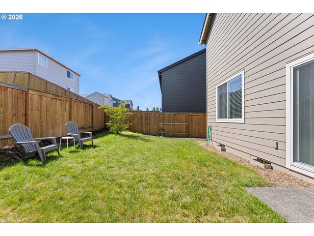 2212 S CHUKAR Dr, Ridgefield, WA 98642