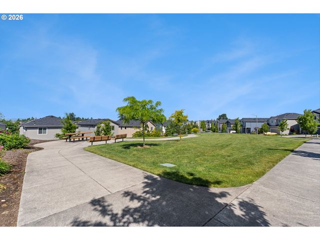 2212 S CHUKAR Dr, Ridgefield, WA 98642
