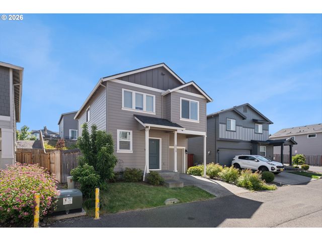 2212 S CHUKAR Dr, Ridgefield, WA 98642