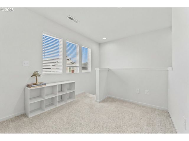 2212 S CHUKAR Dr, Ridgefield, WA 98642