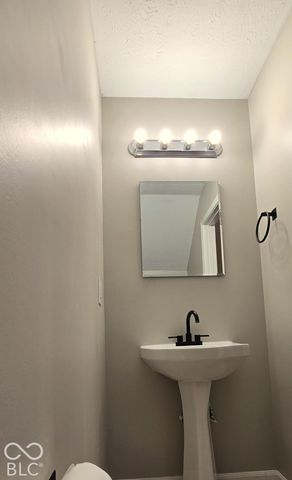 4950 Potomac Square Way 4, Indianapolis, IN 46268