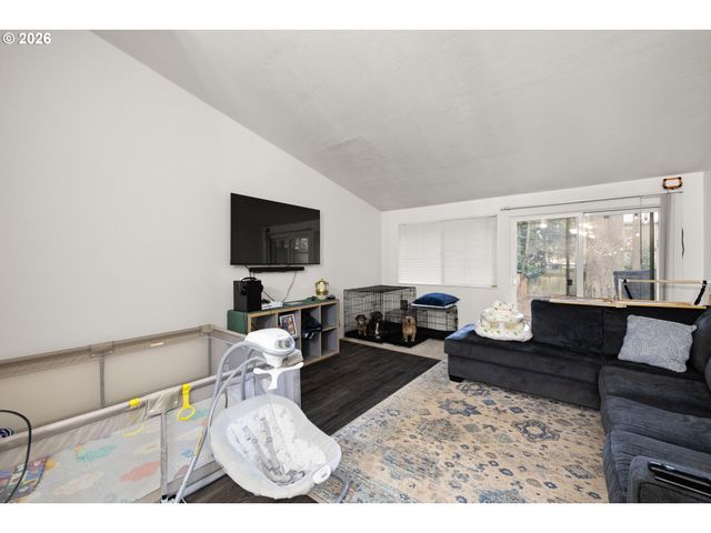 12380 Sw WALNUT St, Portland, OR 97223