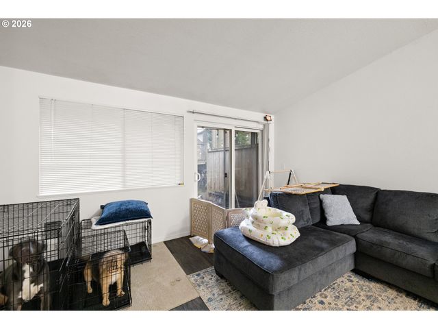 12380 Sw WALNUT St, Portland, OR 97223