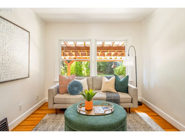 6343 N MICHIGAN Ave, Portland, OR 97217
