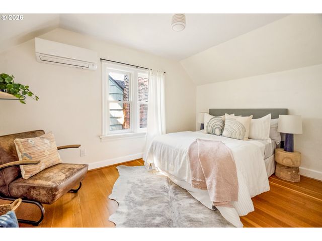 6343 N MICHIGAN Ave, Portland, OR 97217