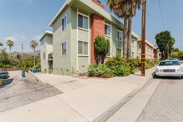 2203 N Verdugo Road 5, Glendale, CA 91208
