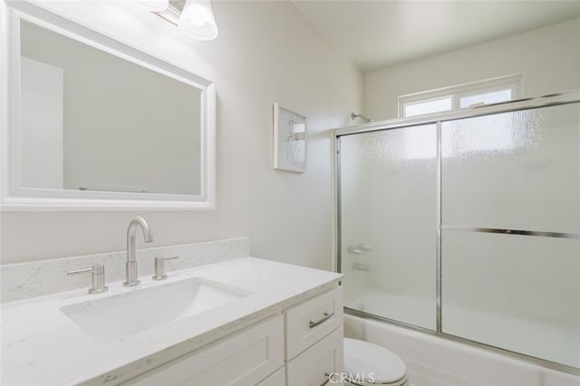 2203 N Verdugo Road 5, Glendale, CA 91208
