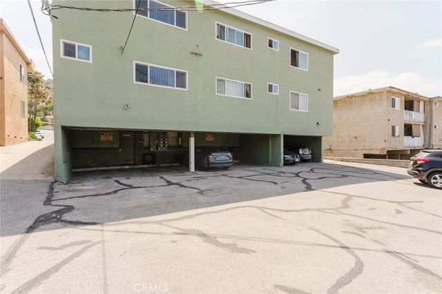 2203 N Verdugo Road 5, Glendale, CA 91208