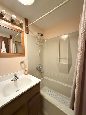 35 Andover Street, Ludlow, VT 05149