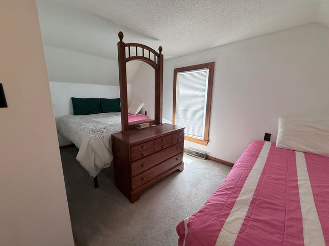 35 Andover Street, Ludlow, VT 05149