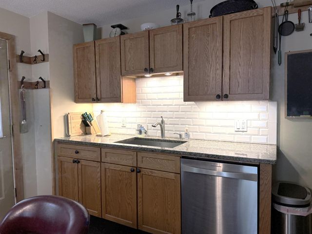 35 Andover Street, Ludlow, VT 05149