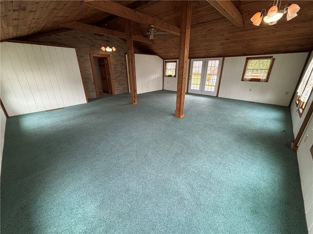 235 Main St, Connoquenessing Boro, PA 16033