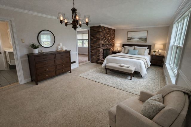 235 Main St, Connoquenessing Boro, PA 16033