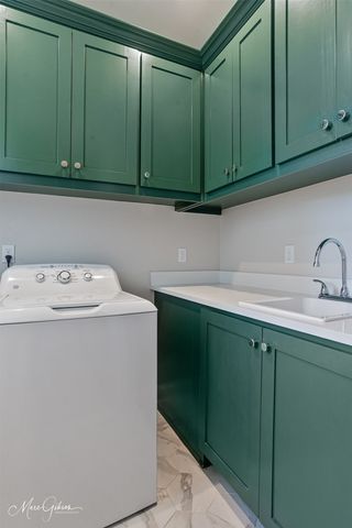 9826 Canebrake Lane, Shreveport, LA 71106