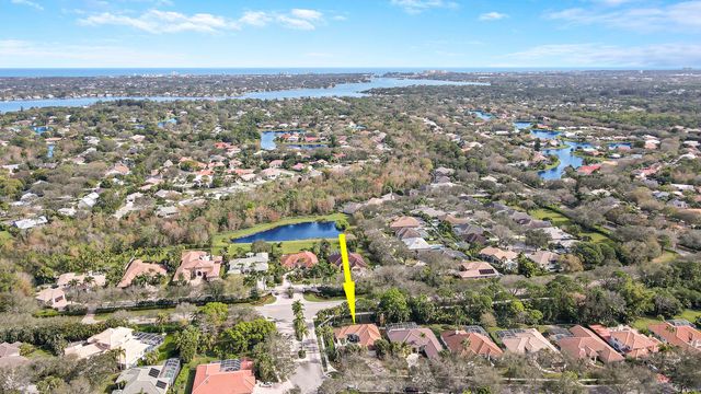 6995 Cypress Cove Circle, Jupiter, FL 33458