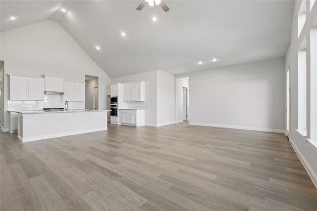 307 Trinity Court, Shady Shores, TX 76208