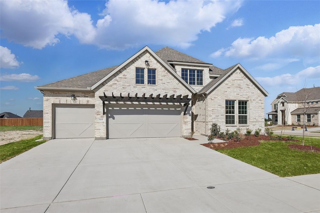 307 Trinity Court, Shady Shores, TX 76208