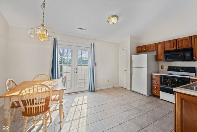 8405 Anderson Circle, Avon, IN 46123