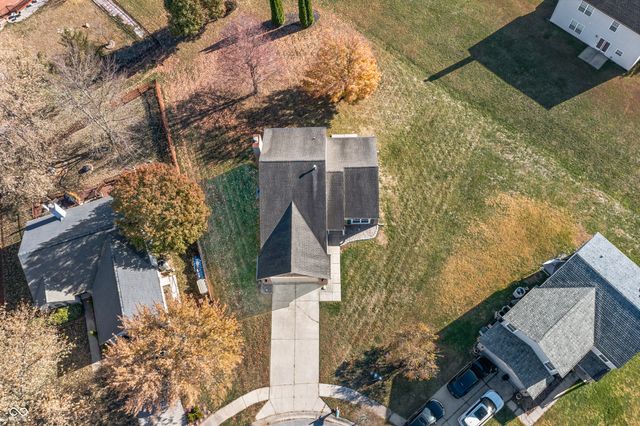 8405 Anderson Circle, Avon, IN 46123