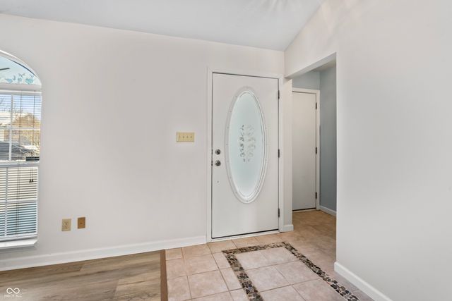 8405 Anderson Circle, Avon, IN 46123