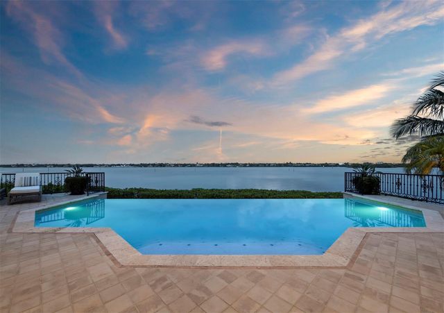 1280 HIDDEN HARBOR WAY, Sarasota, FL 34242