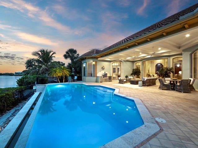 1280 HIDDEN HARBOR WAY, Sarasota, FL 34242