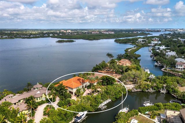 1280 HIDDEN HARBOR WAY, Sarasota, FL 34242