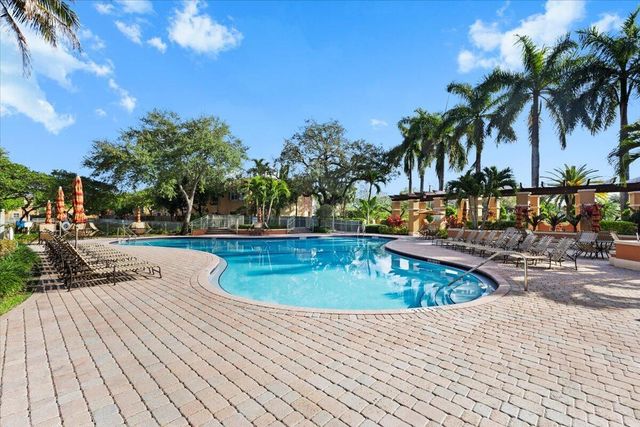 4962 Leeward Lane 3807, Fort Lauderdale, FL 33312