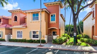 4962 Leeward Lane 3807, Fort Lauderdale, FL 33312
