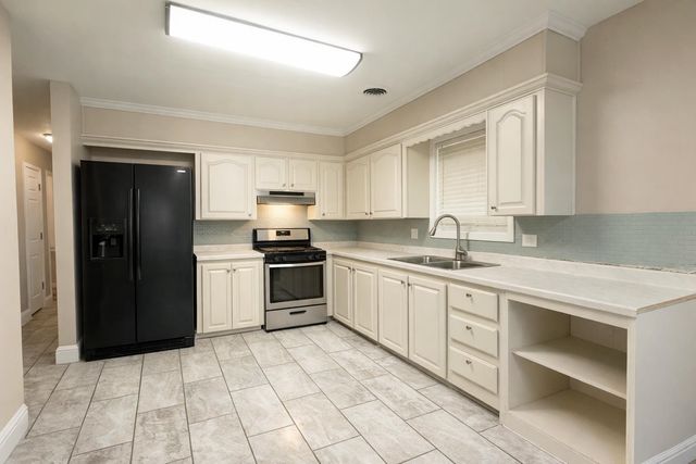 308 Lincoln St, Houma, LA 70364