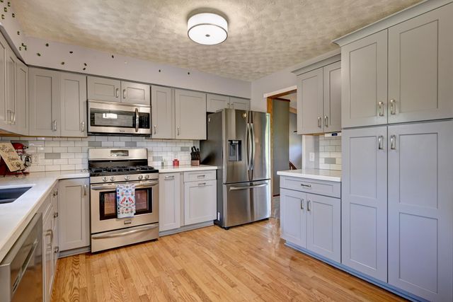 16379 Ward Lake Drive NW, Andover, MN 55304