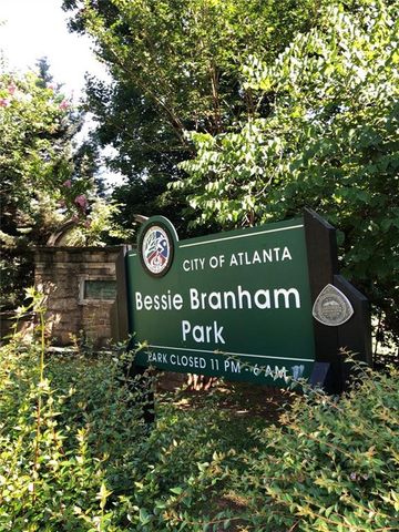 1582 Lincoln Avenue SE, Atlanta, GA 30317