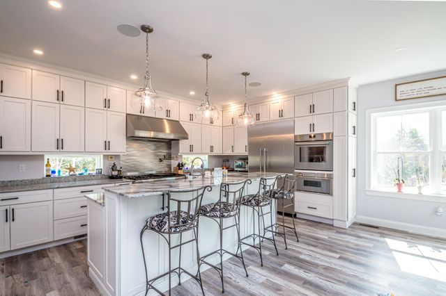 13 Village Corner Road, Wolfeboro, NH 03864