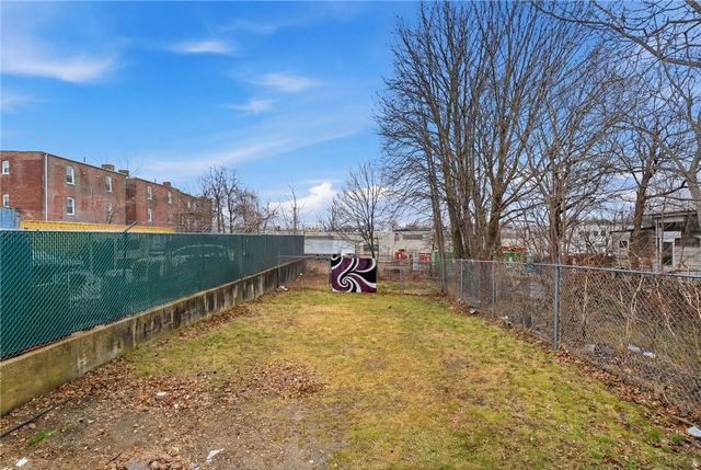 12 Charles Street, Brockton, MA 02321