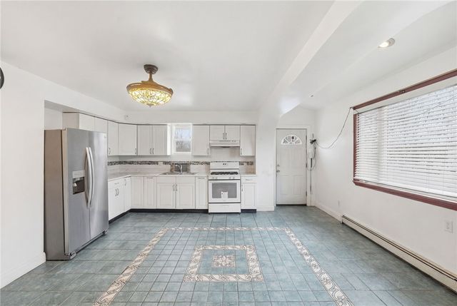 12 Charles Street, Brockton, MA 02321