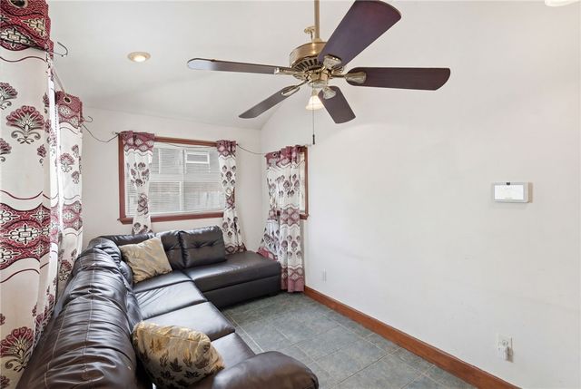 12 Charles Street, Brockton, MA 02321