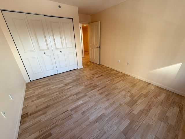 8 Museum Way 802, Cambridge, MA 02141