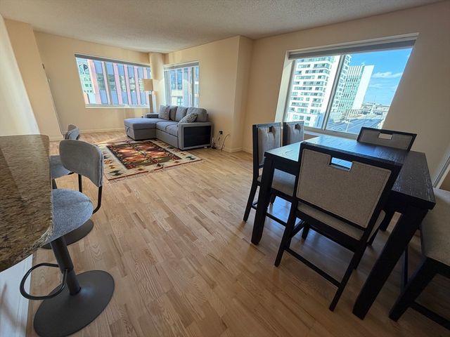 8 Museum Way 802, Cambridge, MA 02141