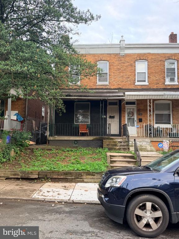 132 DELPHINE ST, Philadelphia, PA 19120