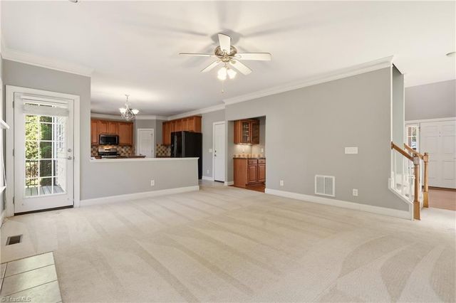 12 Pepperwood Circle, Greensboro, NC 27410