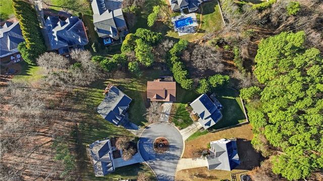 12 Pepperwood Circle, Greensboro, NC 27410