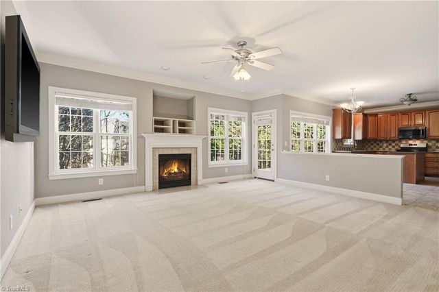 12 Pepperwood Circle, Greensboro, NC 27410