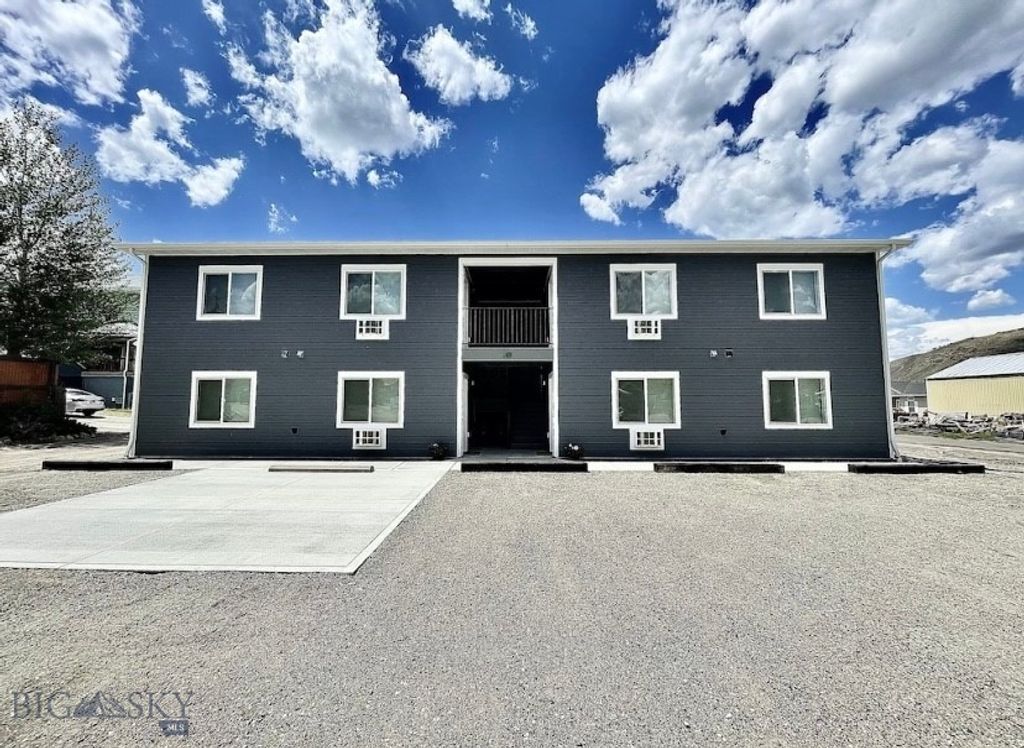 301 Spring Street, Gardiner, MT 59030 photo 44